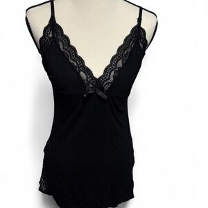 Black Lace Cami Top Adjustable Straps Y2K Going Out Size M